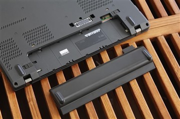 終于放棄VGA ThinkPad X260商務本評測